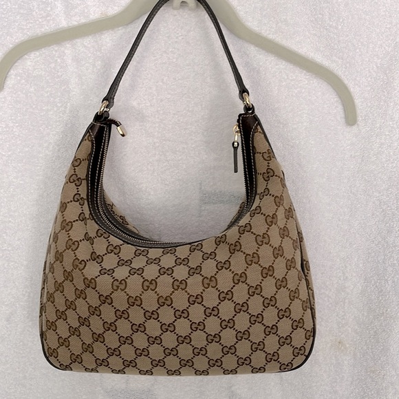 Authentic Gucci monogram hobo bag in perfect condition like brand new - Picture 3 of 16
